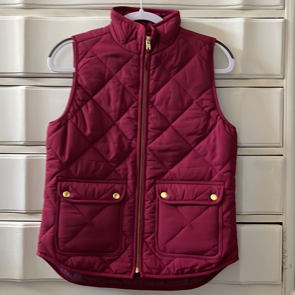 J Crew Women’s Puffer Vest in Pink Raspberry - Picture 3 of 4